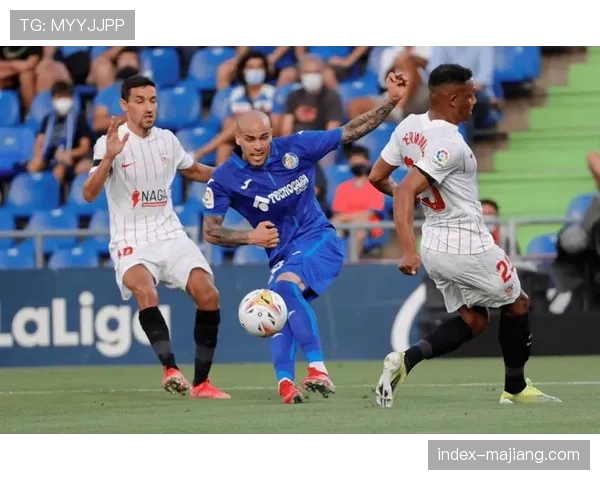 赫塔菲风格依旧强硬 犯规与黄牌数居高不下但保级有效